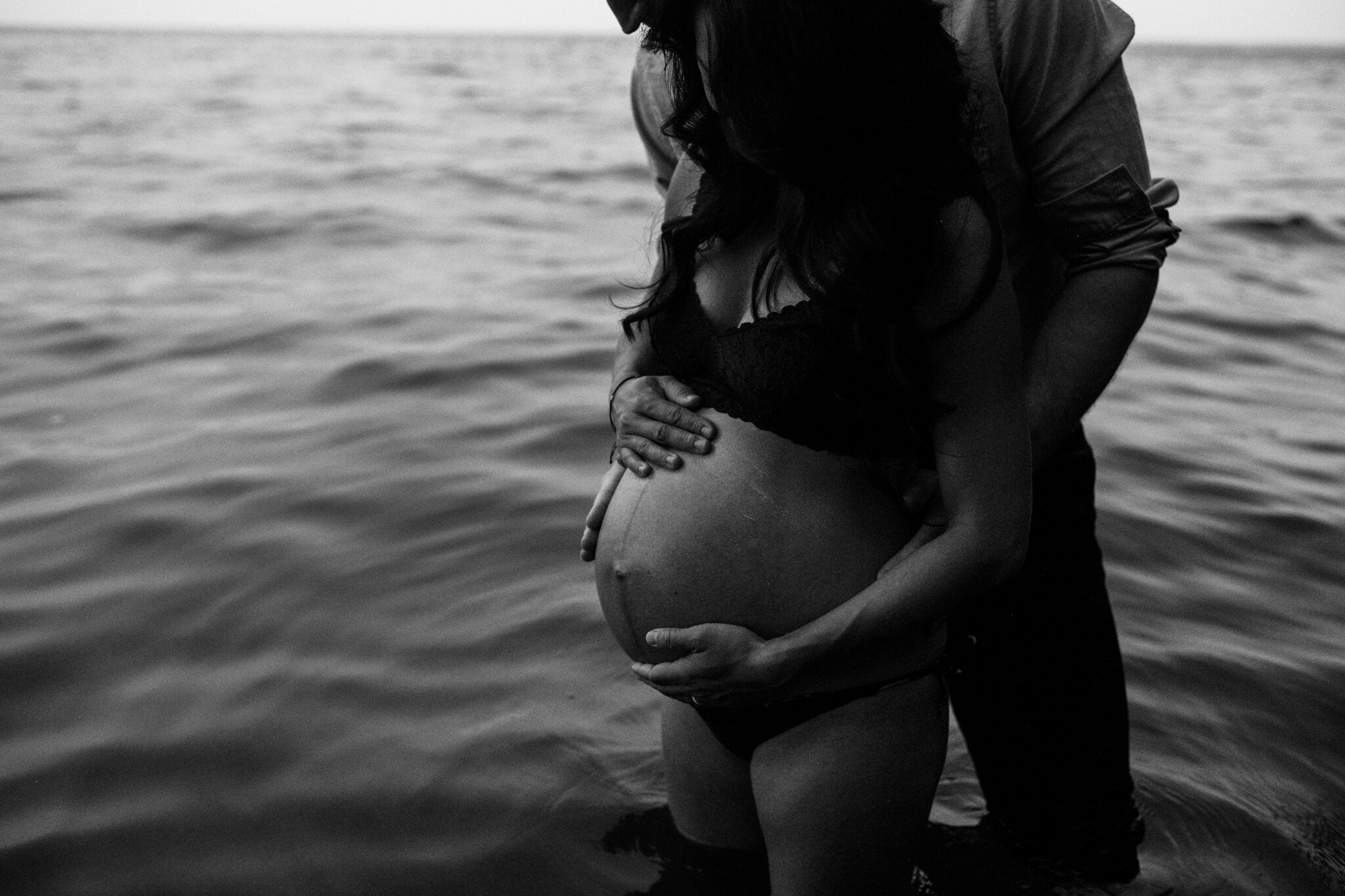 maternity-toronto-PEC-vancouver-photographer-24.jpg