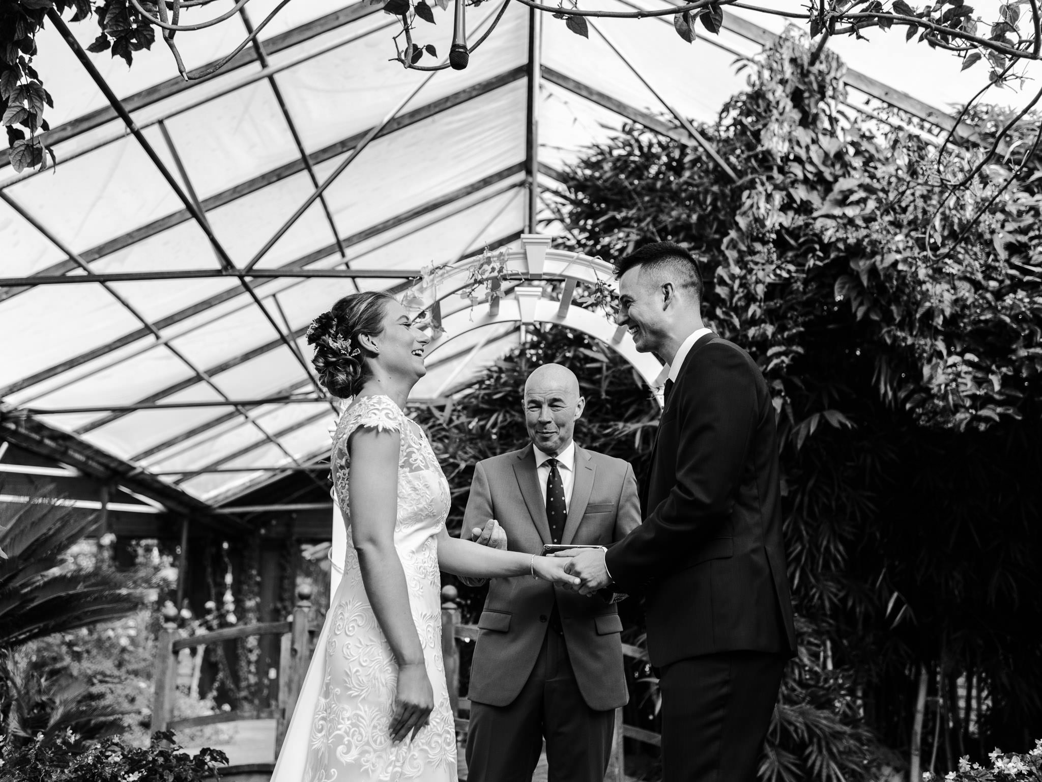 023-madsens-greenhouse-wedding-photography.jpg