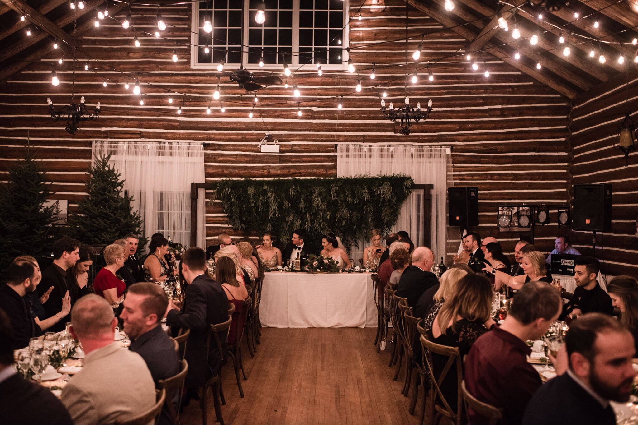 280-dinner-setting-reception-wedding-winter-cozy-string-lights-romantic.jpg