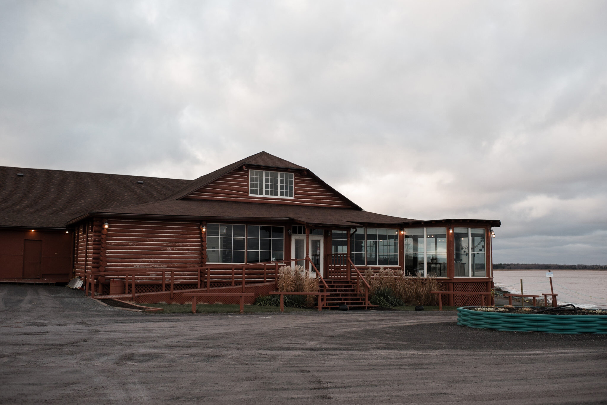 347-pictou-lodge-winter-wedding-by-the-sea-cabin-cottage-romantic.jpg