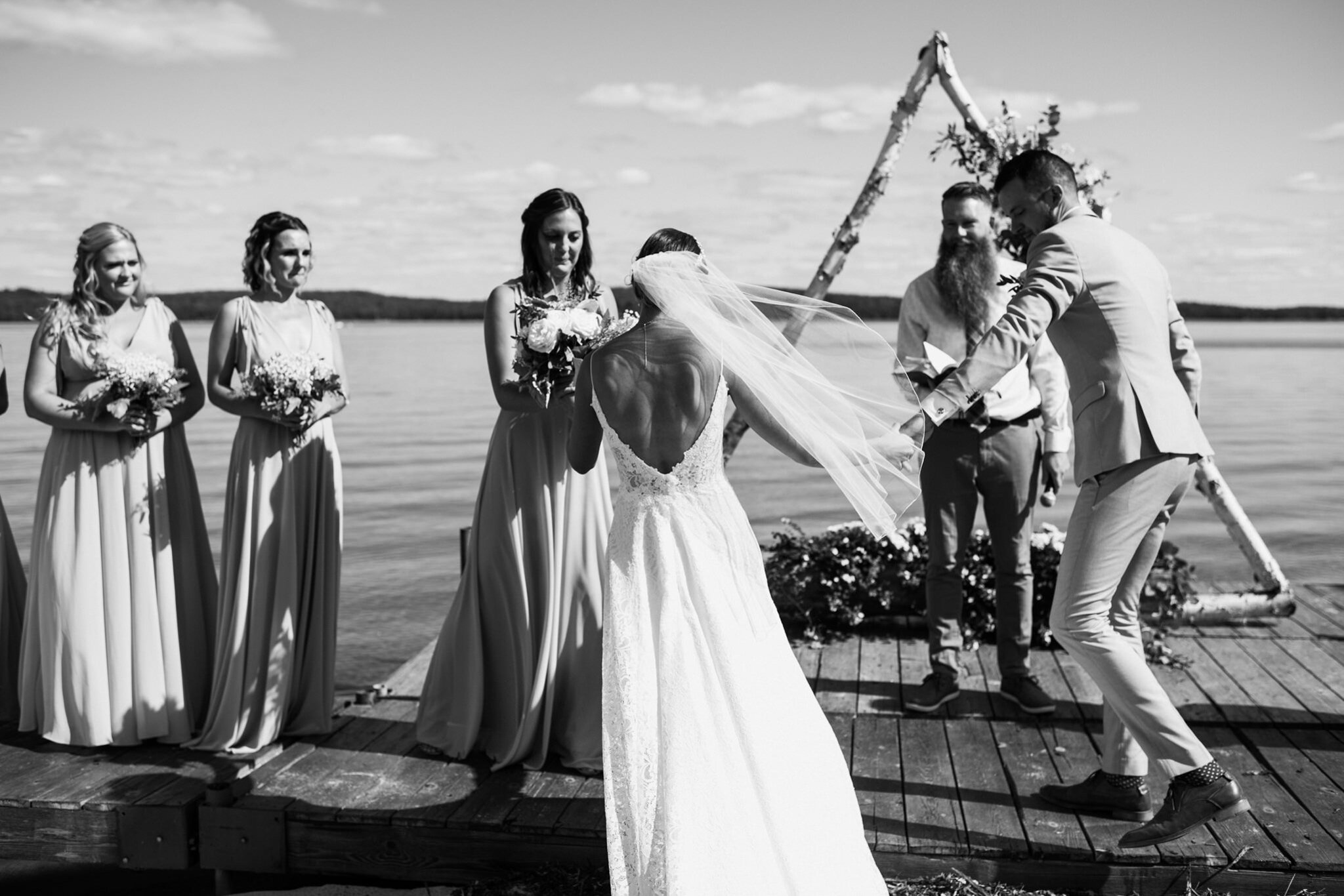 618-outdoor-wedding-ceremony-by-the-lake-sundridge.jpg