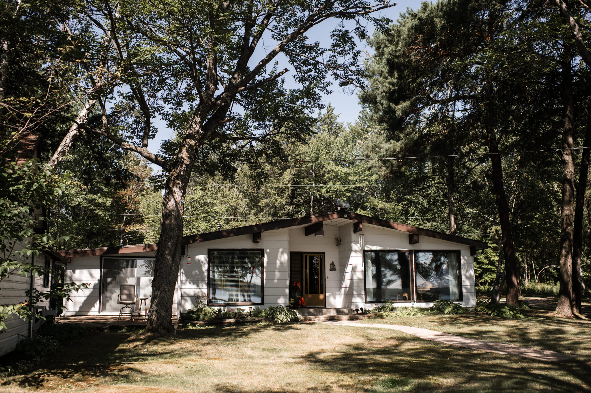 670-outdoor-cabin-cottage-ontario-toronto-wedding-family-property.jpg