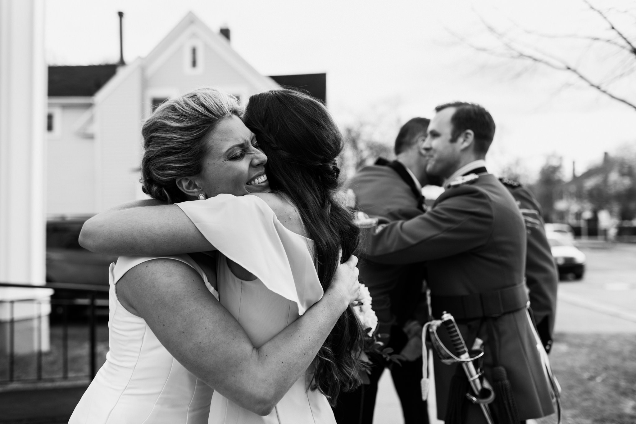 710-cute-candid-hugs-post-wedding-new-brunswick-st--andrews-by-the-sea-nb.jpg