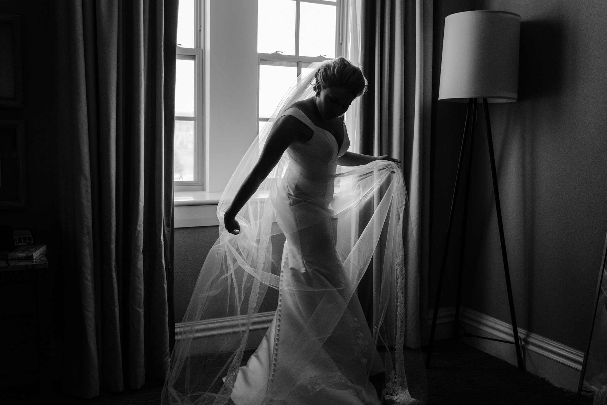 744-bride-getting-ready-black-white-portrait-bridal-wedding-algonquin-resort-st-andrews-by-the-sea.jpg