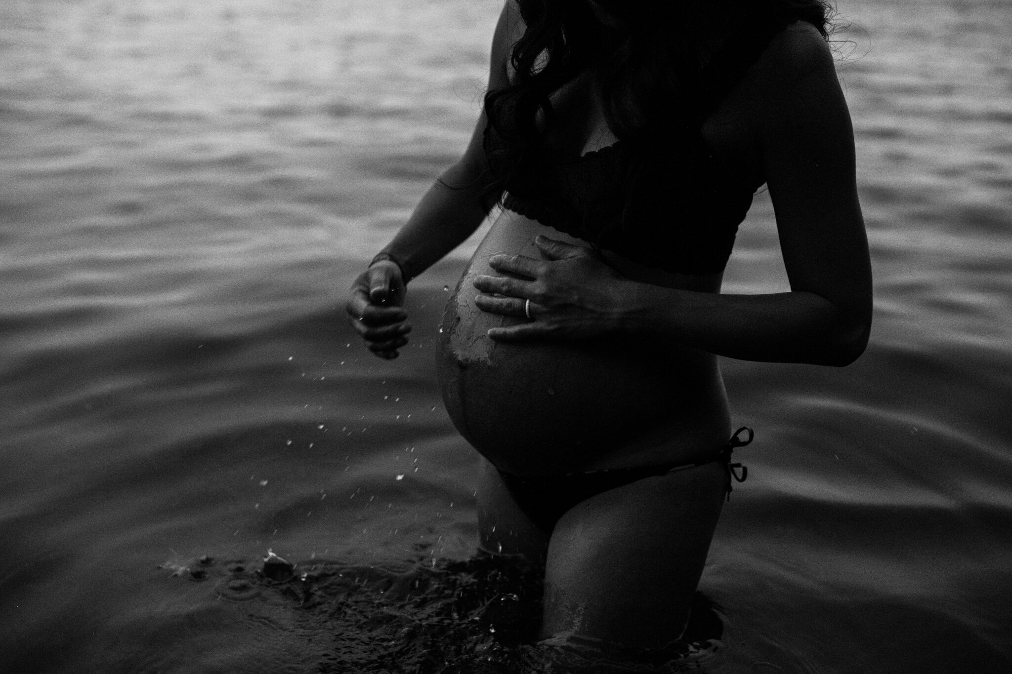 maternity-toronto-PEC-vancouver-photographer-30.jpg