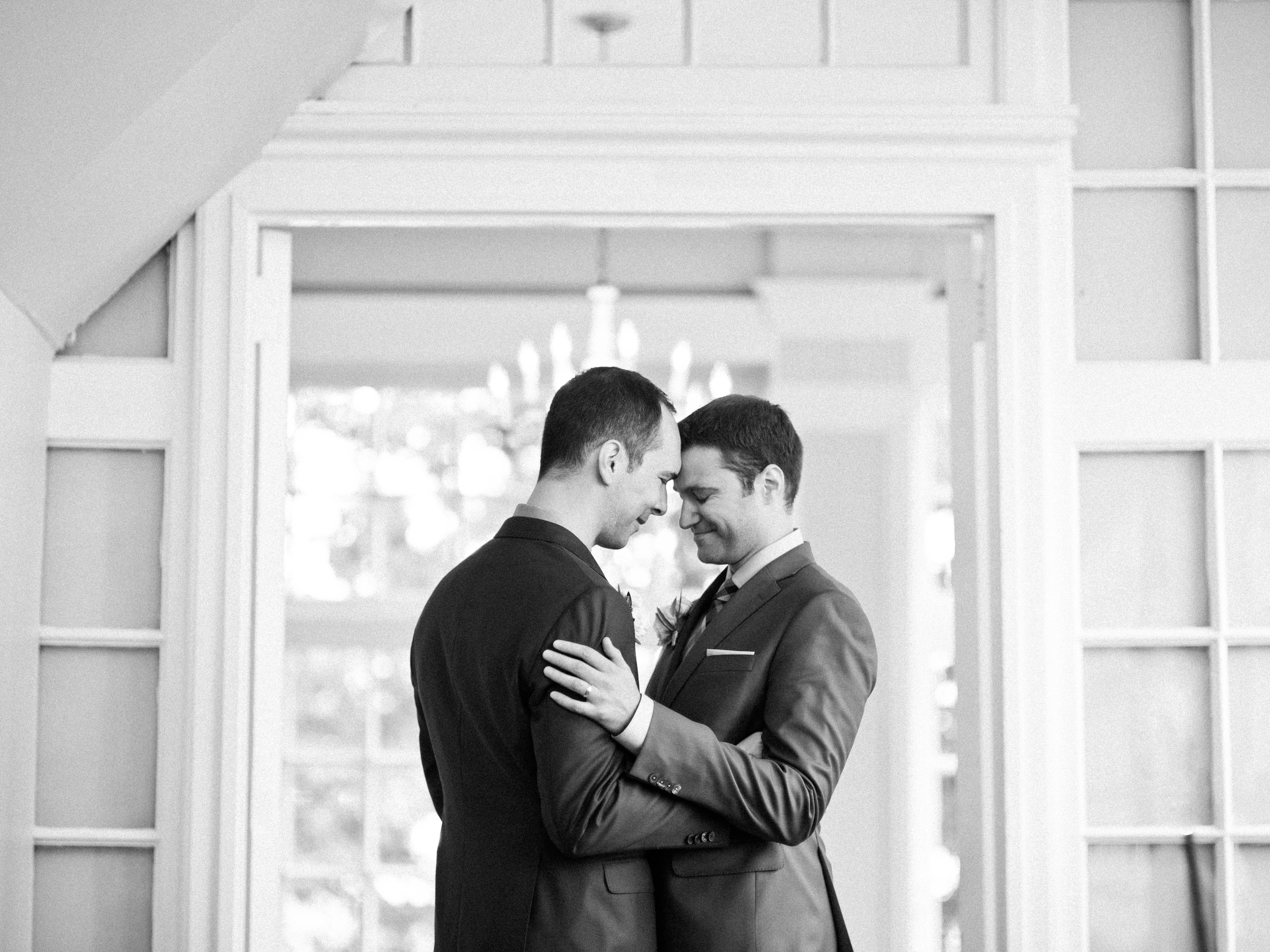 Toronto island wedding ceremony - same sex wedding 